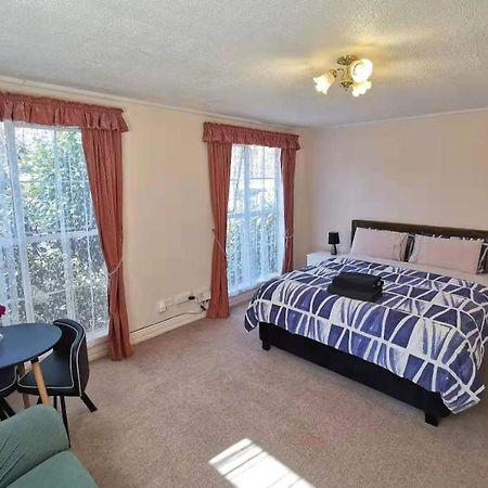 Large Private Room In Modern Stylish House Dunedin Exterior foto