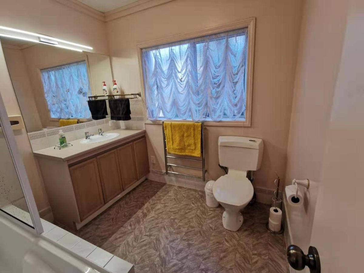 Large Private Room In Modern Stylish House Dunedin Exterior foto